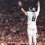 QB Raiola to start with Moore ruled out of No. 13 Oregon's game against No. 21 UCLA