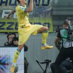 Raimondo scores hat trick for Frosinone in Italy. Frankfurt ends winless drought at home