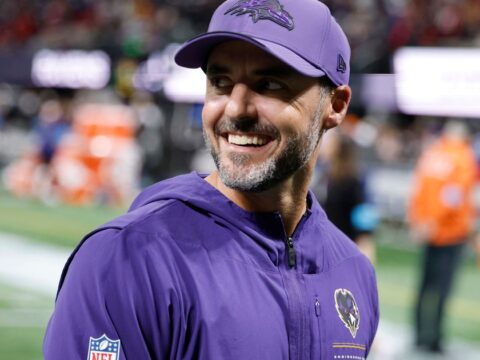 Ravens responded again under pressure to improve to 4-1 despite injuries