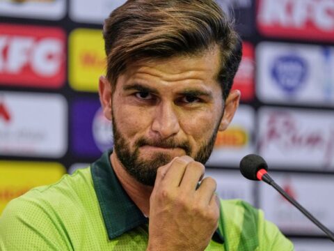 Sri Lanka wins toss, elects to field against Pakistan in opening game of tri-series