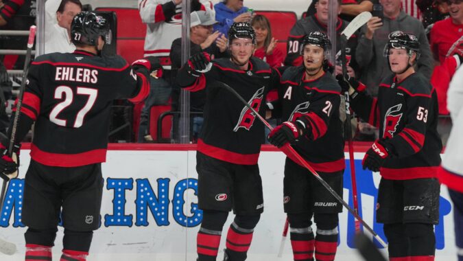 Svechnikov scores twice, Hurricanes avenge earlier loss for their sixth straight win