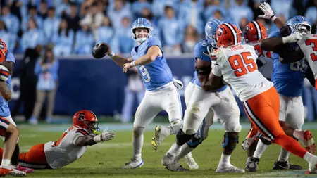 Syracuse Nips Tar Heels, 31-30, In OT