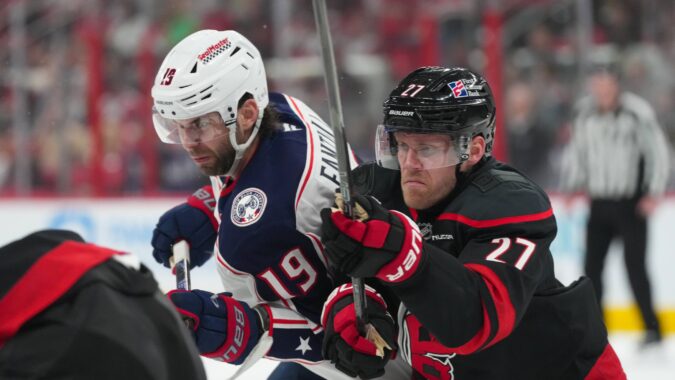 The Hurricanes welcome the Blue Jackets as each team looks for its third win in a row