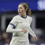 The Pride score two early goals then hold off the Dash for a 2-1 victory