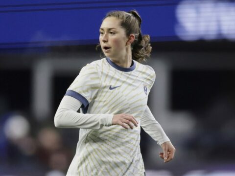 The Pride score two early goals then hold off the Dash for a 2-1 victory The Pride score two early goals then hold off the Dash for a 2-1 victory