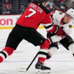 Tim Stützle and the Senators beat the Devils 4-1 to keep their hot start going