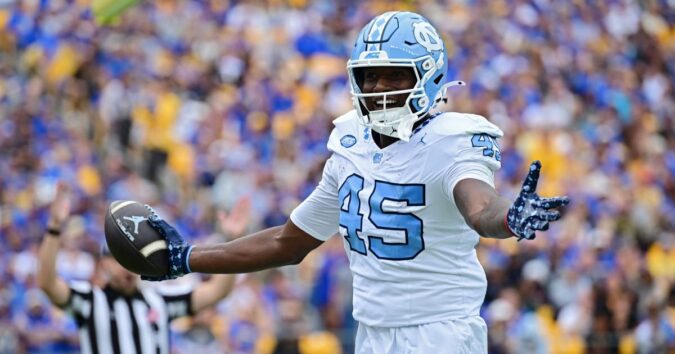 UNC upsets No. 25 Pittsburgh, 21-17