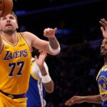 Walker Kessler has perfect Lakers debut with 12-for-12 shooting in 127-105 win over Warriors