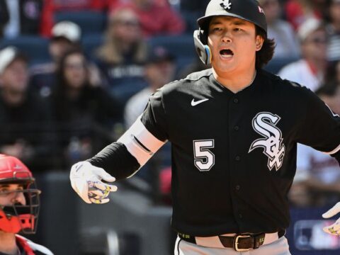 White Sox beat Guardians 3-0 in Game 1 of ALDS behind Murakami homer, 3-hitter