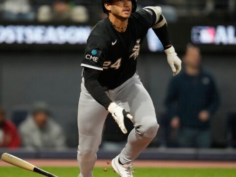 White Sox surge past Guardians 4-3 to take 2-0 lead in ALDS and move within 1 win of ALCS