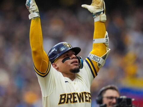 William Contreras is becoming a swaggy postseason star for the Brewers with his slow home run trots William Contreras is becoming a swaggy postseason star for the Brewers with his slow home run trots