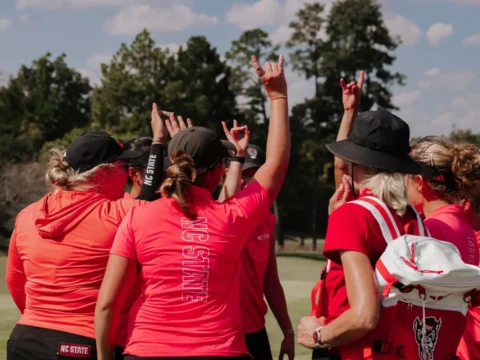 Women’s Golf Picks Up Third-Place Showing in Chapel Hill