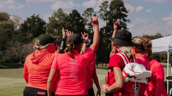Women’s Golf Picks Up Third-Place Showing in Chapel Hill