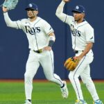 Yankees rookie Spencer Jones flies out off catwalk in Game 2 of ALDS at Tropicana Field